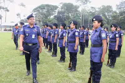 শেরপুর জেলা পুলিশের গ্র্যান্ড মাস্টার প্যারেড অনুষ্ঠিত, শৃঙ্খলা ও পেশাদারিত্ব বজায় রাখার নির্দেশ পুলিশ সুপারের