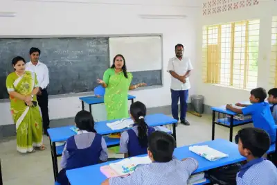 শ্রীবরদীতে কর্নঝোড়া সরকারি প্রাথমিক বিদ্যালয় পরিদর্শনে জেলা প্রশাসক