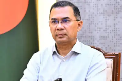 সরকারি অনুষ্ঠানের ব্যানার-বিলবোর্ডে প্রধানমন্ত্রীর ছবি ব্যবহার নিষেধ